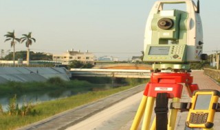 全站仪下面对点红外线怎么打开 全站仪红外线怎么调出来