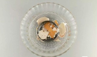 鸡蛋壳怎么洗脸(鸡蛋壳怎么洗脸最好)