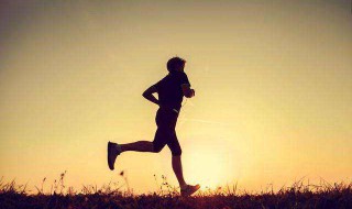 疫情适合跑步么（那个疫情期间要跑步的人怎么样了）