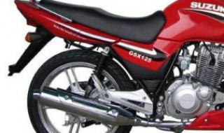 125摩托车怎样放油(125摩托车如何放汽油)