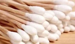 棉签入耳的正确处理方法是（棉签入耳的正确处理方法是什么）