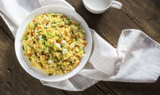 做小月子可以吃点什么（做小月子可以吃点什么补身子）