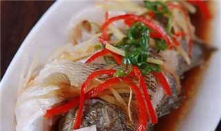 葱油鱼怎么做好吃(葱油鱼怎么做法)