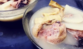 风干鸭炖啥汤好吃（风干鸭炖啥汤好吃又营养）