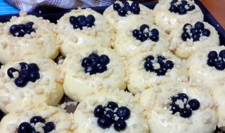 蓝莓酥粒饼怎么做 蓝莓酥粒饼怎么做的