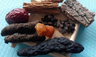 杜仲爆羊肾怎么做 羊肾煮杜仲有什么功效