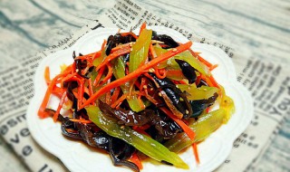 辣椒拌松花怎么做 辣椒拌松花怎么做的