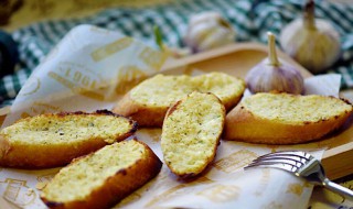 黄油烤法棍的做法 黄油烤法棍的做法窍门