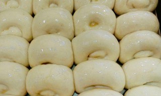 汤种芝麻小餐包怎么做（汤种包子的做法窍门）