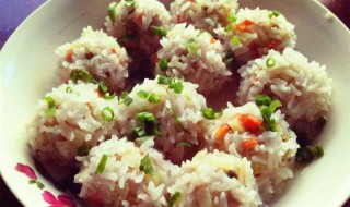 雪花丸子怎么做（雪花丸子怎么做好吃）