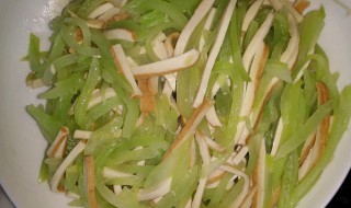 豆干炒莴苣怎么做（豆干炒莴苣怎么做的）