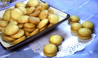 蛋黄小西饼的做法(蛋黄小西饼的做法大全)