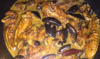 香菇鸡翅焖双薯怎么做（香菇焖鸡翅的家常做法）