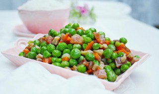 鲜香烩豌豆怎么做（鲜香烩豌豆怎么做好吃）