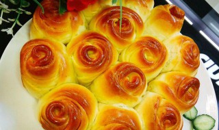 花朵面包的做法（花朵面包的做法大全）