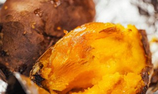 电烤箱烤红薯要多长时间（电烤箱烤红薯要多长时间多高的温度）