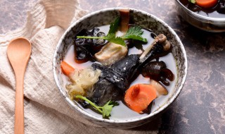 鲜蔬腊鸭汤怎么做（腊鸭汤的做法 最正宗的做法）