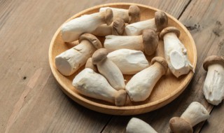 杏鲍菇黄瓜肉片怎么做（杏鲍菇和黄瓜的做法）