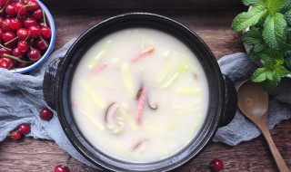 奶汤怎么做 牛奶木瓜下奶汤怎么做