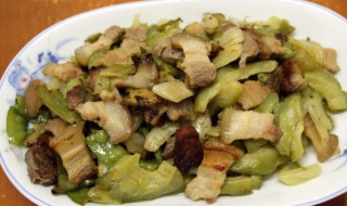 咸菜焖肉怎么做（咸菜焖肉怎么做好吃）