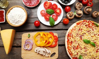 番茄煮蛋披萨怎么做(番茄煮蛋披萨怎么做视频)