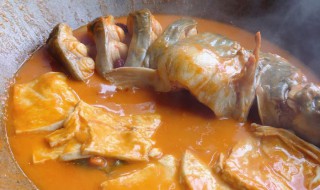 鸡汁浸鮰鱼怎么做 鸡汤浸鲩鱼