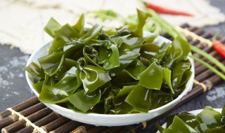 冬瓜海带煮鲈鱼怎么做（鲈鱼炖海带的做法）