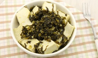 雪菜蒸豆腐怎么做 雪菜蒸豆腐做法