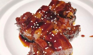 烧肉怎样避免崩油 怎么炒肉才能不会崩油