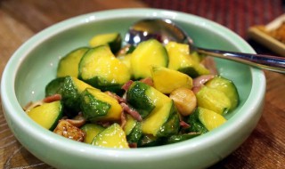 XO酱蒸水瓜怎么做 xo酱蒸丝瓜