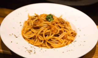 秘制咖啡意大利肉酱面怎么做（意大利肉酱面制作方法）
