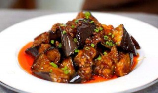 酱爆肉末茄子煲的做法（肉末酱茄子的做法家常）