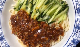 炸肉酱面做法窍门（炸肉酱面做法窍门图片）