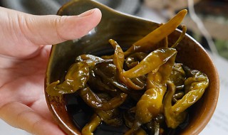 腌酸菜用什么容器最好 玻璃瓶腌酸菜的做法