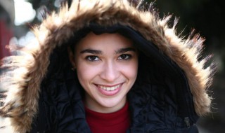 真毛领能放洗衣机洗吗 毛毛领能用洗衣机洗吗