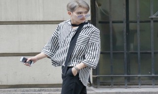 男生夏天适合染什么发色（男生夏季适合染什么发色）