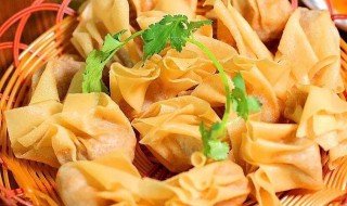 炸云吞的家常做法（怎样做炸云吞）
