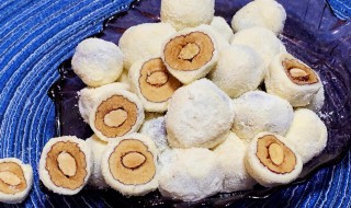 奶枣里面的杏仁什么口味 奶枣里的杏仁啥味道的好吃