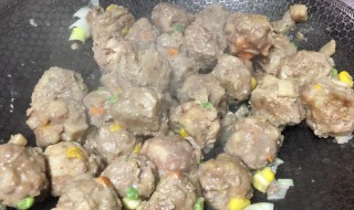 什锦双色肉丸怎么做 什锦肉丸做法大全