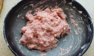 婴儿吃的肉泥怎么做 婴儿吃肉泥怎么做比较烂
