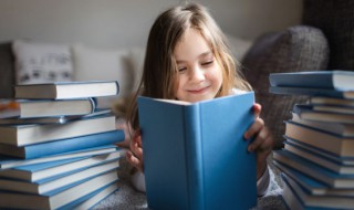 拘可以组什么词 擞可以组什么词