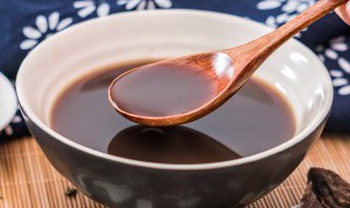 板蓝根不能和什么一起吃（板蓝根可以和板蓝根一起吃吗）