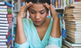 两个百读什么（两个百读什么粤语）