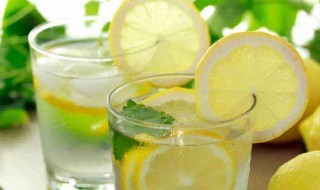 柠檬用热水还是冷水泡 百香果柠檬用热水还是冷水泡