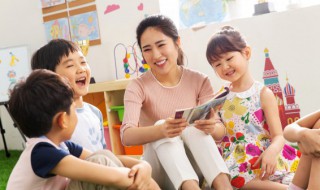 绝句迟日江山丽中动态和静态景物有哪些 绝句迟日江山丽中动态和静态景物分别是什么