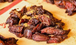 牛肉干不能和什么一起吃（牛肉和干果可以一起吃吗）