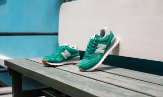 新百伦鞋子怎么清洗（新百伦鞋子怎么清洗鞋内部）