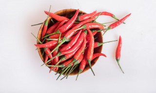 泡辣子的做法（泡辣子方法）