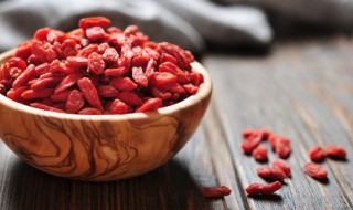 阴阳同补吃什么（阴阳同补吃什么中成药）