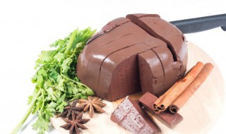 鸭血相克食物（鸭血不能与什么同吃）